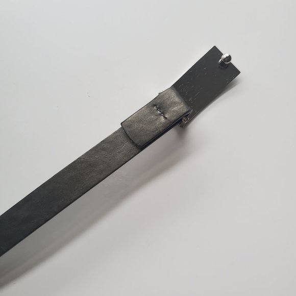CALVIN KLEIN Minimalist Skinny CK Logo Belt Silvertone Buckle Metallic Grey - Picture 4 of 7